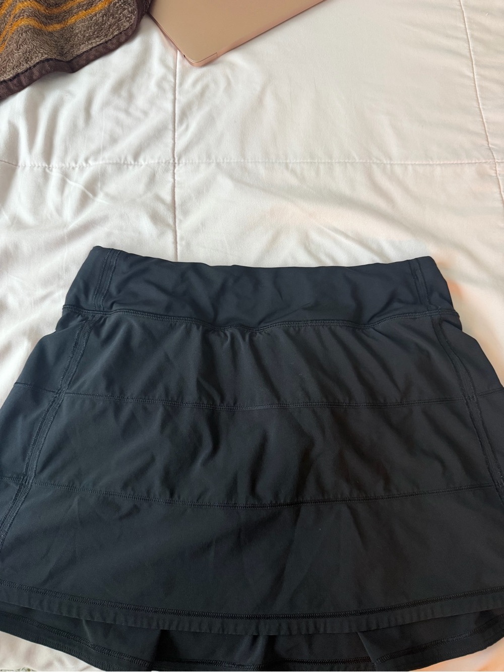 Lululemon Pace Rival Mid rise skirt